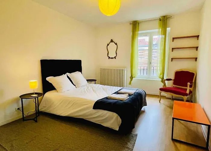 Hypercentre Clermont-fd Terrasse + Parking Apartman